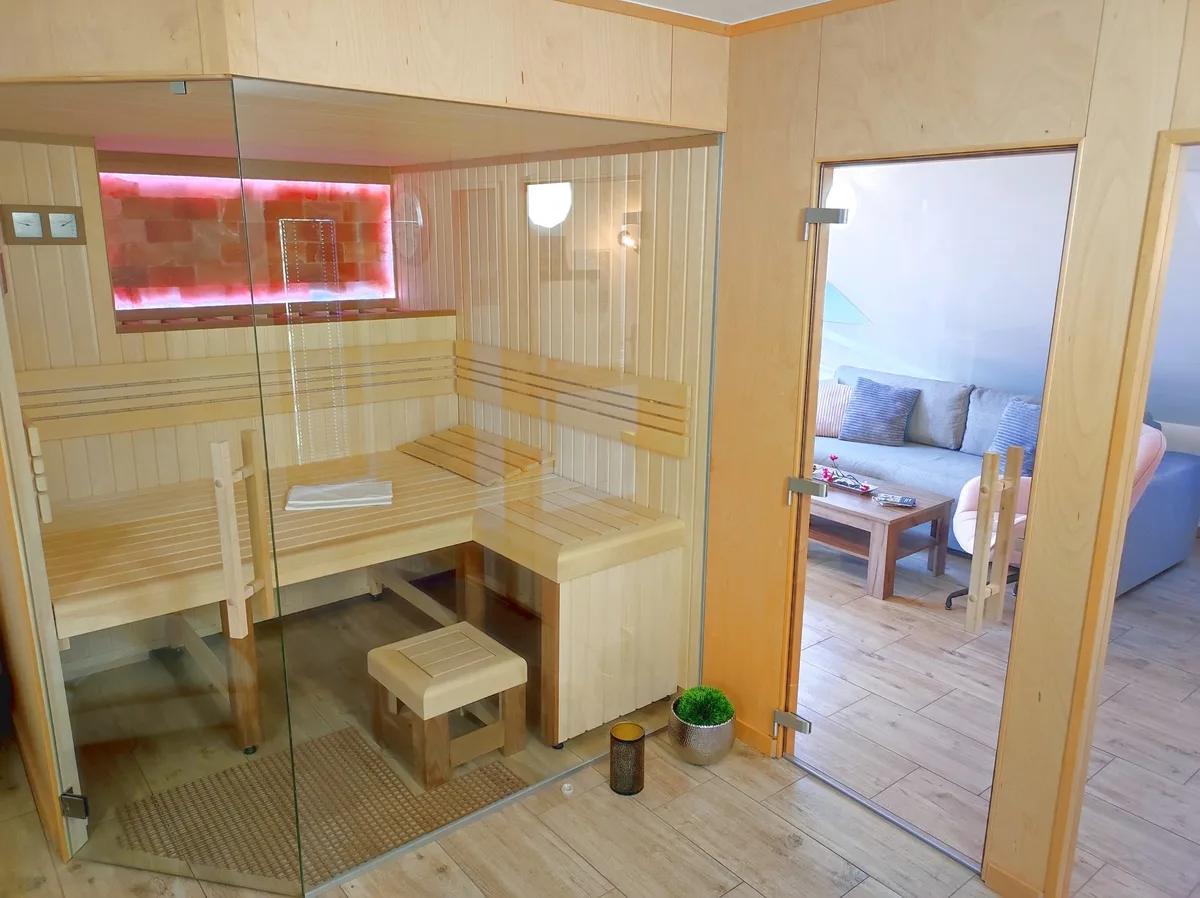 Verglaste Sauna im Apartment